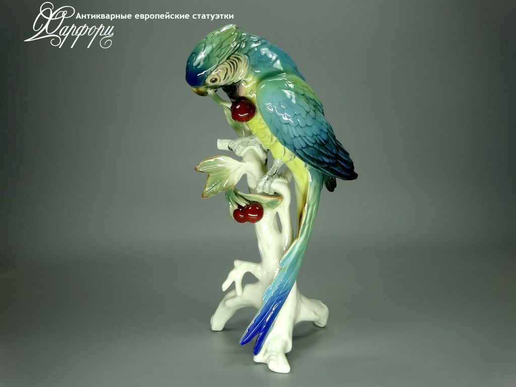 Купить фарфоровую статуэтку KARL ENS Попугай с вишней